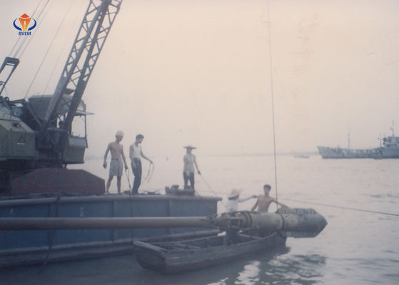 Buy Electrical Vibroflot Equipment  Under Water Piling Equipment 377 Mm Outer Diameter online manufacture