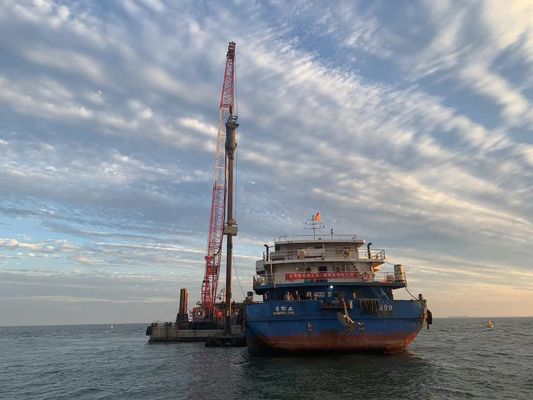 Offshore Bottom Feed Vibroflot Construction For Harbor Basin 200000 Ton Channel Project